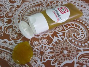 Prebiotic acne-relief gel-to-milk facial cleanser
